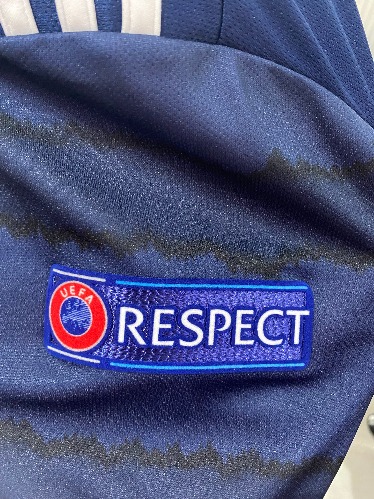 Tierney 6 Scotland 2020-21 with Euro 202 badges - Home Shirt Mens Large - BNWT