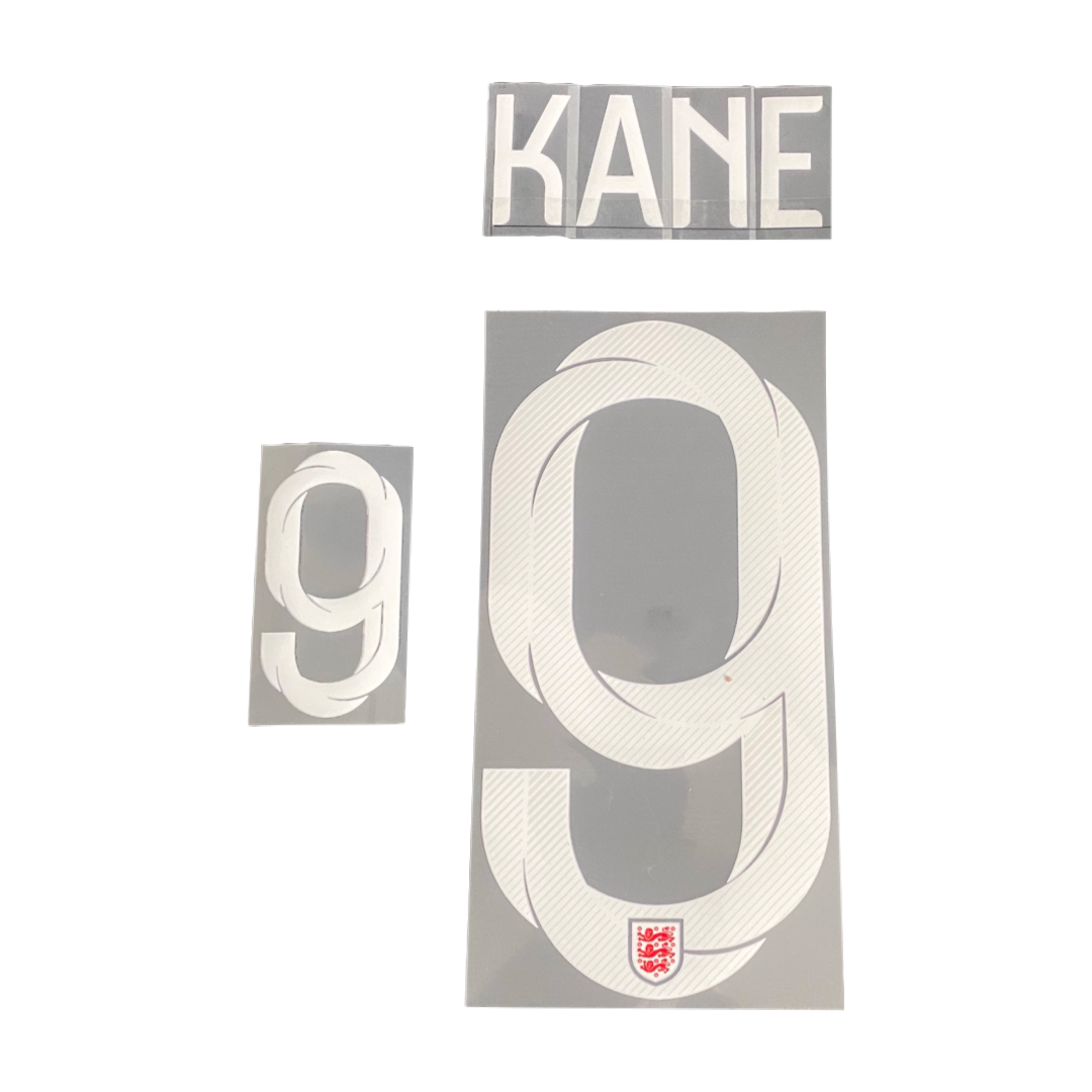 England 2018-19 Away Player Size Nameset - Up to 12 Letters and 2 Number