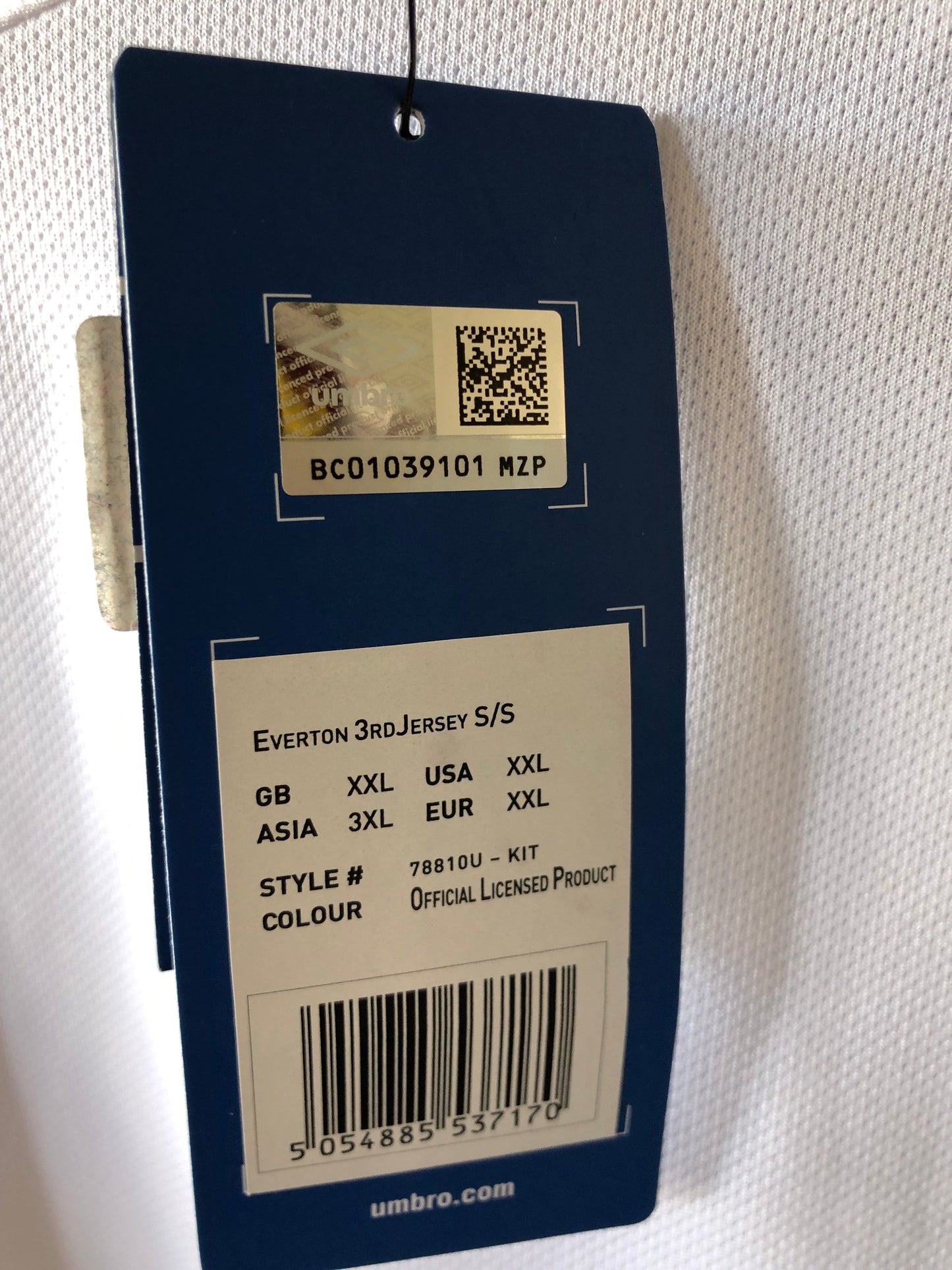 Everton 2018-19 Third Shirt Mens 2XL - Seconds - Includes Free Printing