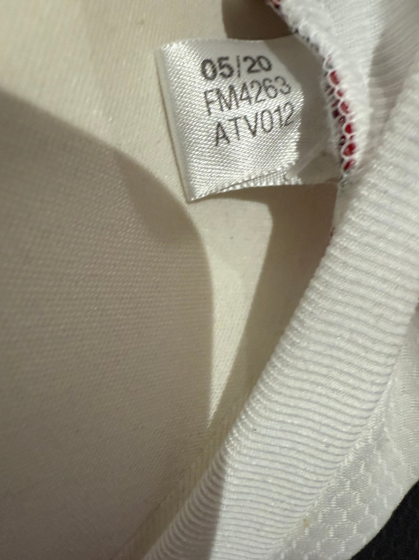 Cavani 7 Manchester United 2020-21 Third Cup Shirt Mens Medium - BNWT