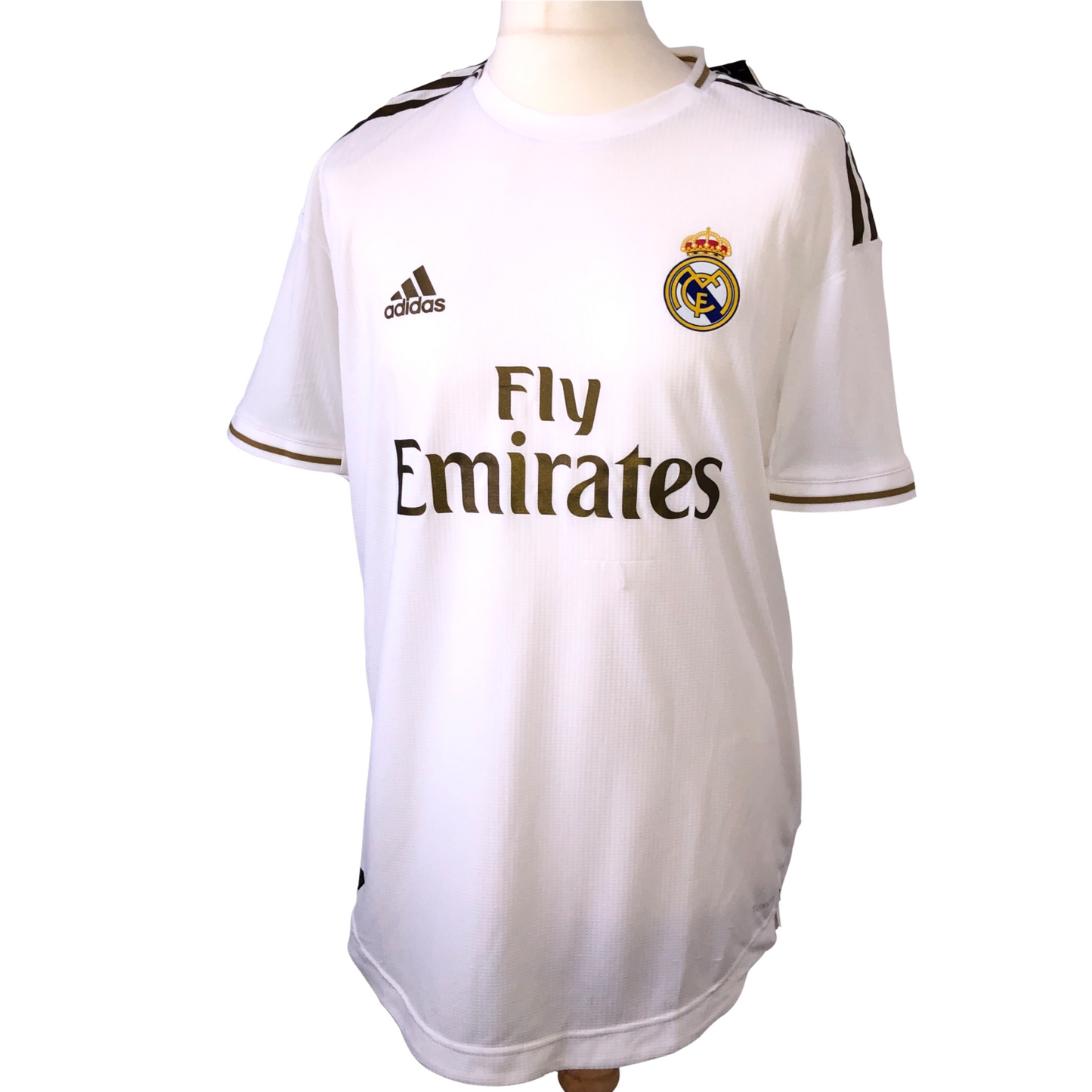 Real madrid authentic jersey 2019 hotsell